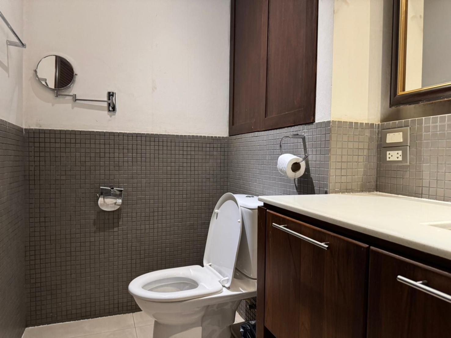 Wish Inn Silom - วิช อินน์ สีลม X Bangkok Extérieur photo